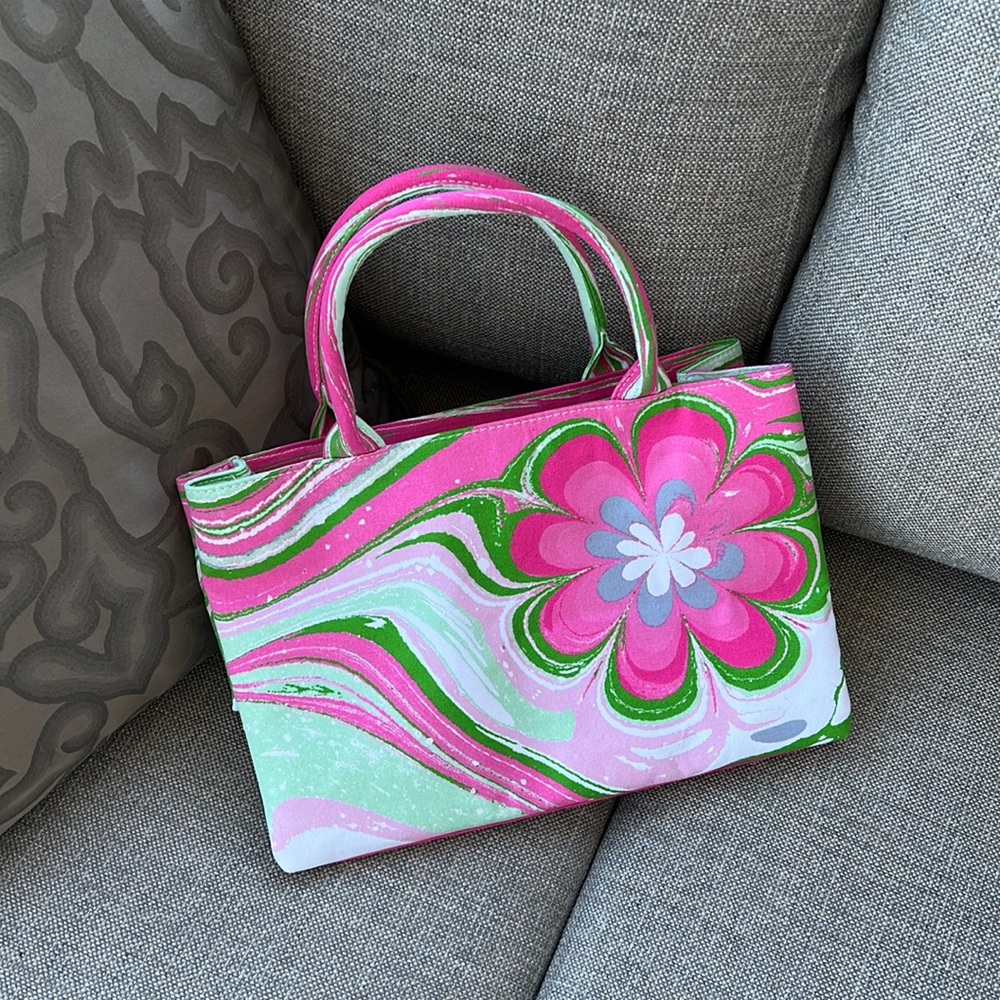 Bright small tote